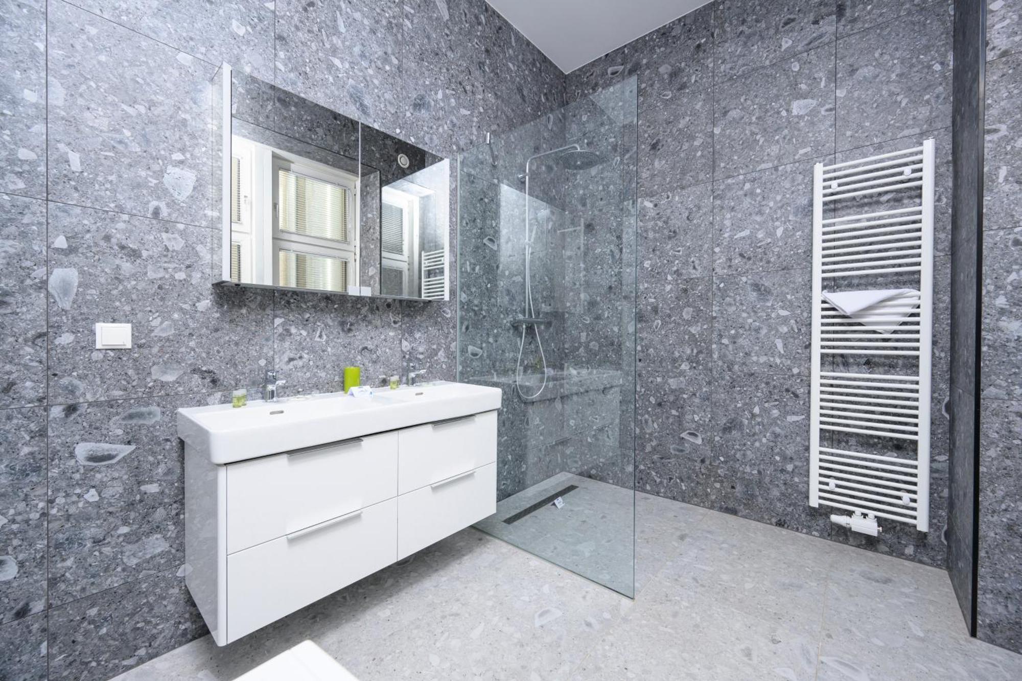 Apartement In Der Stadt Wenen Buitenkant foto