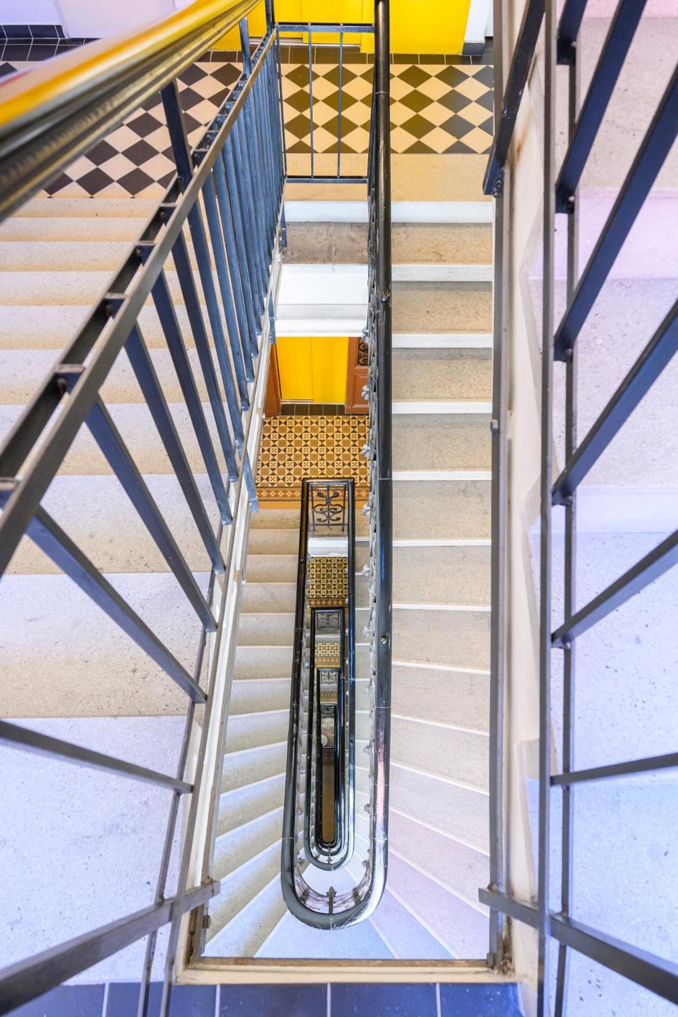 Apartement In Der Stadt Wenen Buitenkant foto